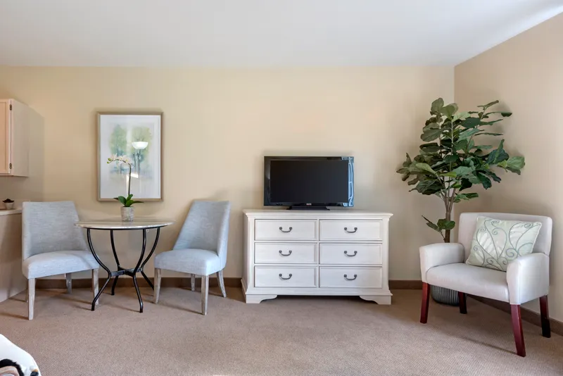 Brookdale Lakewood - senior living in Lakewood, New York - photo 2