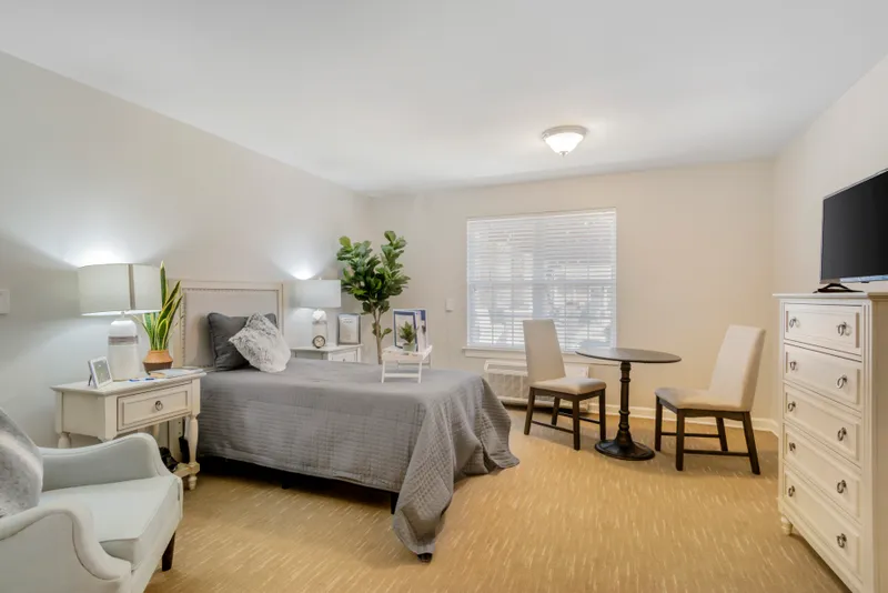 Brookdale Lawndale Park - senior living in Greensboro, North Carolina - photo 3