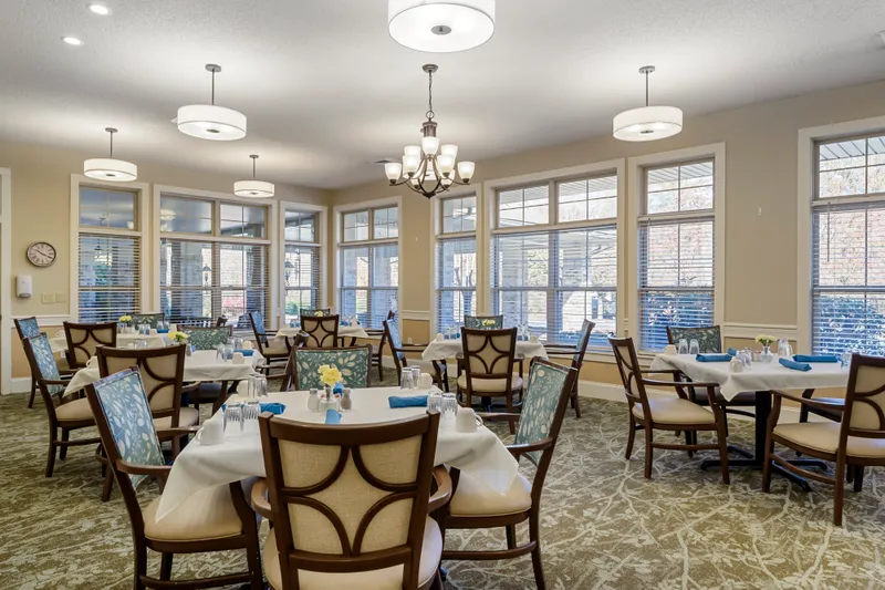 Brookdale Lenoir - senior living in Lenoir, North Carolina - photo 3