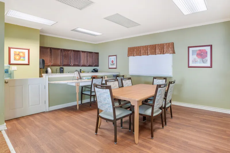 Brookdale Mandeville - senior living in Mandeville, Louisiana - photo 4