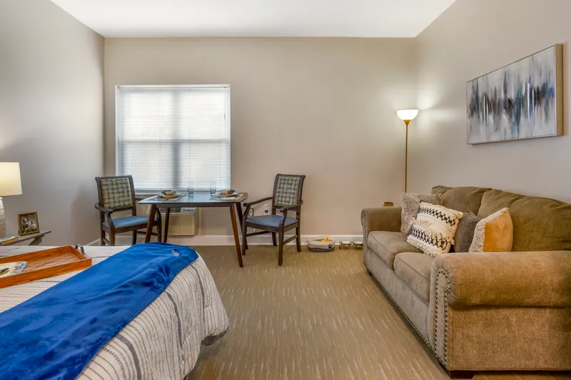 Brookdale Meadowmont - senior living in Chapel Hill, North Carolina - photo 3