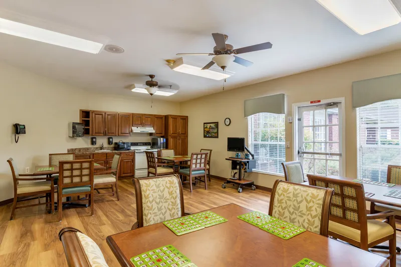 Brookdale Memorial Oaks - senior living in Houston, Texas - photo 3