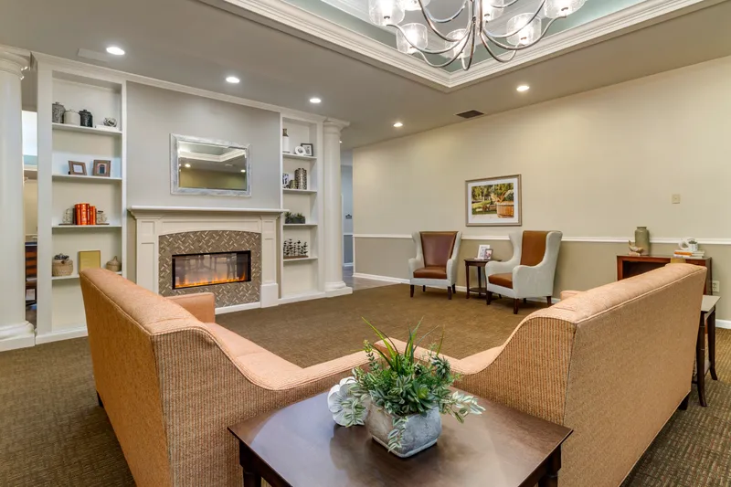 Brookdale Mount Vernon Drive - senior living in Cleveland, Tennessee - photo 2
