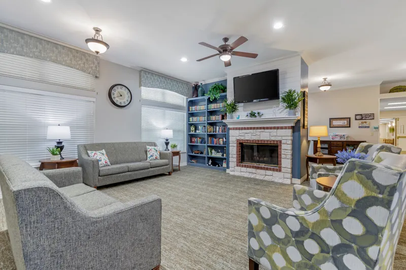 Brookdale Nacogdoches - senior living in San Antonio, Texas - photo 2