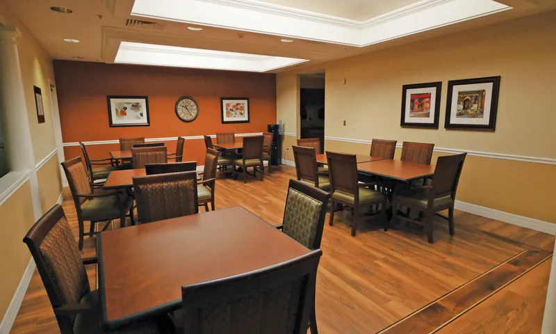 Brookdale North Glendale - senior living in Glendale, Arizona - photo 3