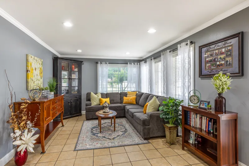 Brookdale Oak Hollow - Memory Care in Bedford, Texas