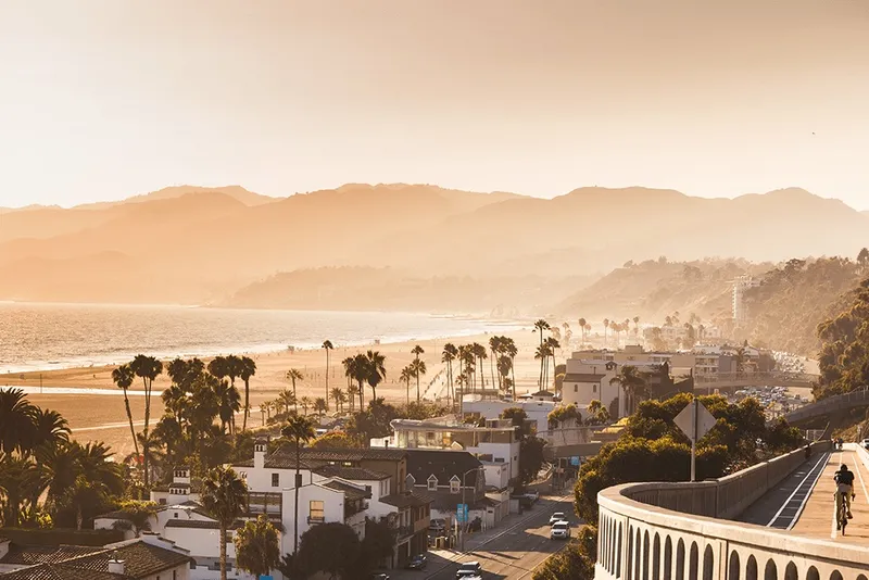 Brookdale Ocean House - Assisted Living, Memory Care, Independent Living, Skilled Nursing in Santa Monica, California
