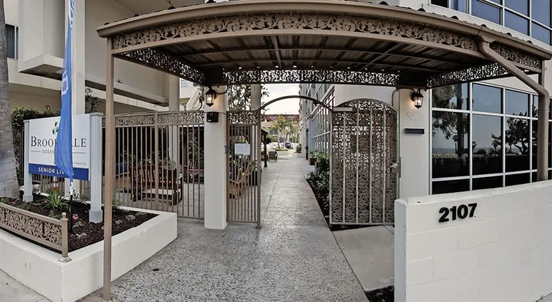 Brookdale Ocean House - senior living in Santa Monica, California - photo 4