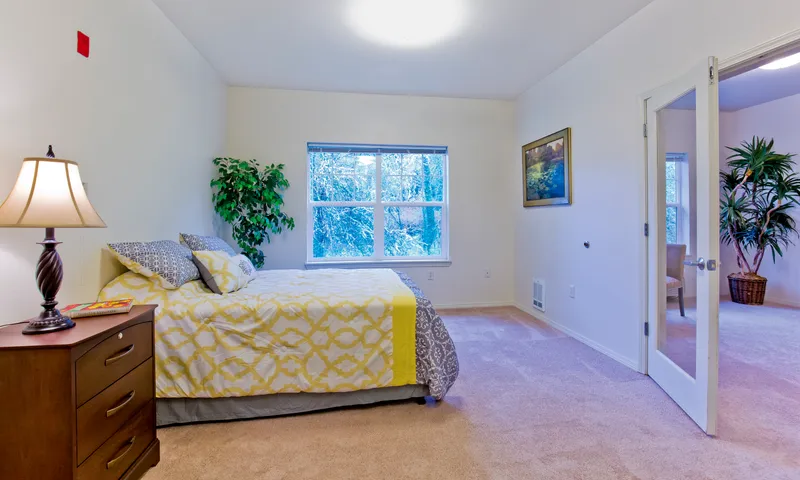 Brookdale Oswego Springs Portland - senior living in Portland, Oregon - photo 3