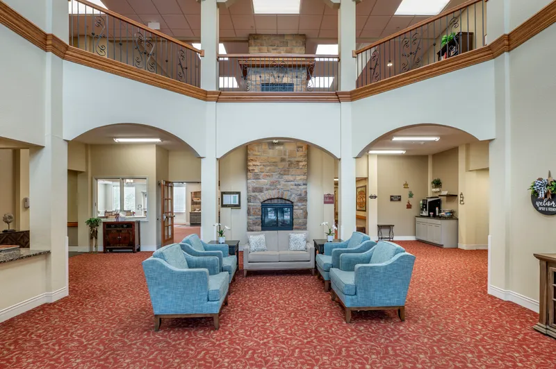 Brookdale Overland Park - senior living in Overland Park, Kansas - photo 4