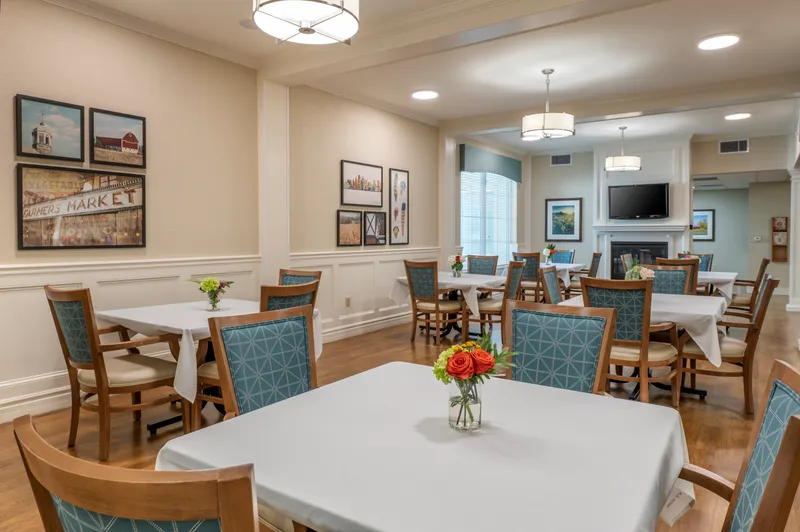 Brookdale Overland Park - senior living in Overland Park, Kansas - photo 5