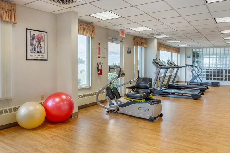 Brookdale Sakonnet Bay - senior living in Tiverton, Rhode Island - photo 8