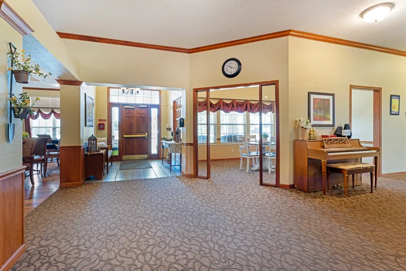 Brookdale Salina Fairdale - senior living in Salina, Kansas - photo 7