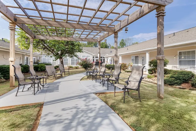 Brookdale Sandy Springs - senior living in Maryville, Tennessee - photo 8