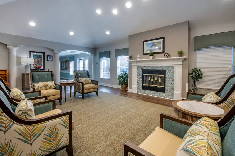 Brookdale Santa Barbara - senior living in Cape Coral, Florida - photo 3