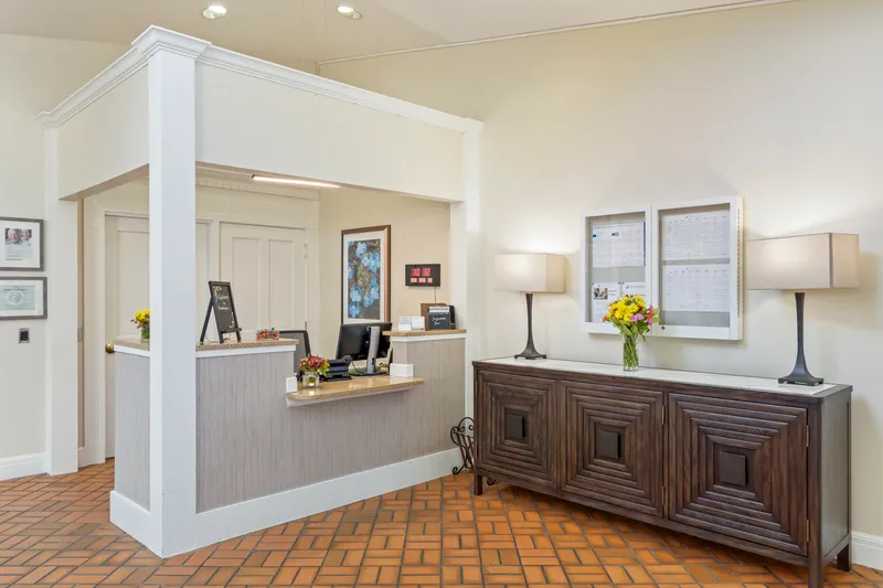 Brookdale Silver Lake - senior living in Everett, Washington - photo 4