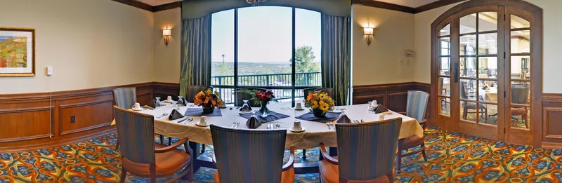 Brookdale Skyline - senior living in Colorado Springs, Colorado - photo 6