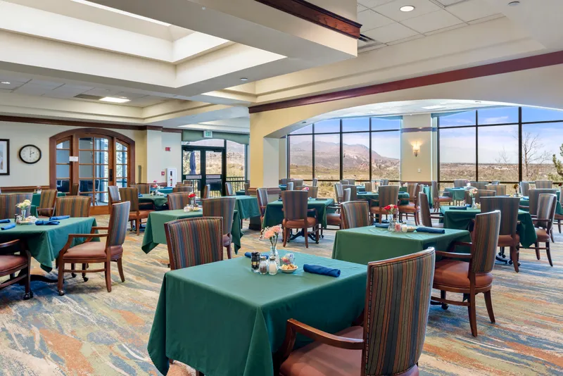 Brookdale Skyline - senior living in Colorado Springs, Colorado - photo 8