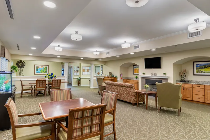Brookdale Spring Shadows - senior living in Houston, Texas - photo 3