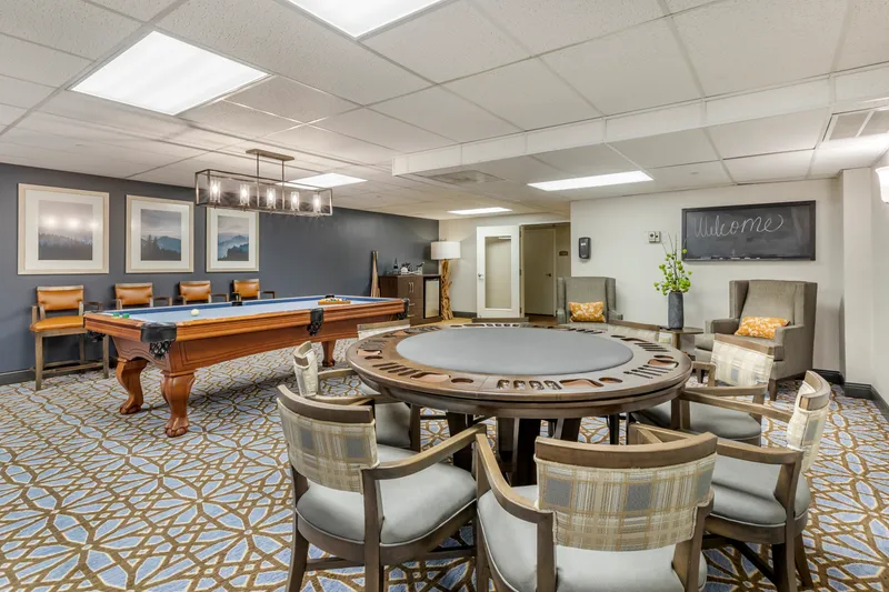 Brookdale Tamarac Square - senior living in Denver, Colorado - photo 2