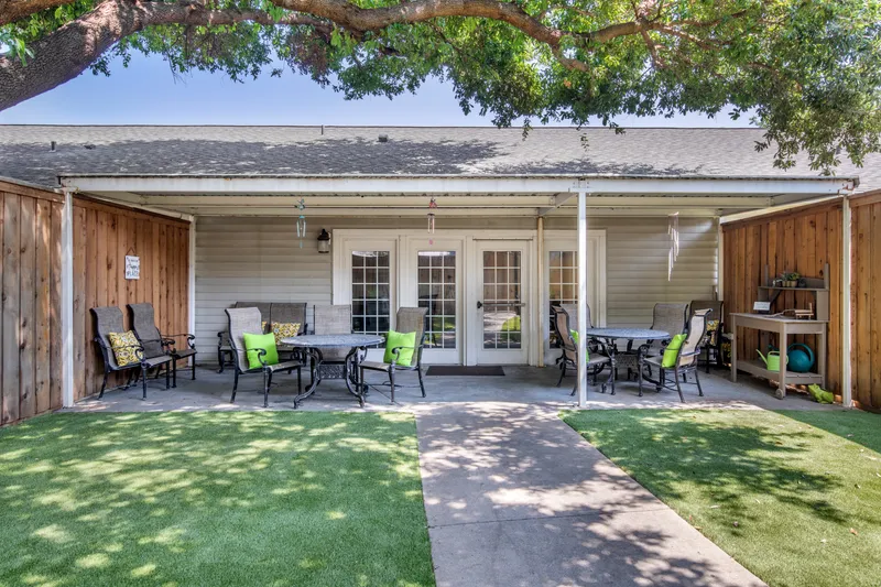 Brookdale Tanglewood Oaks - senior living in Fort Worth, Texas - photo 3