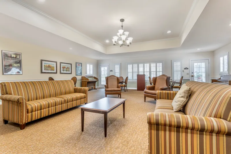 Brookdale The Heights - senior living in Houston, Texas - photo 2