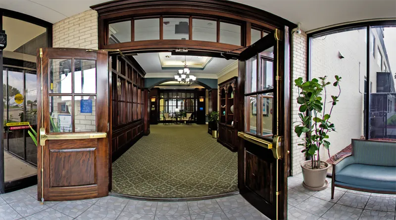 Brookdale Trinity Towers - Assisted Living, Independent Living, Memory Care, Skilled Nursing in Corpus Christi, Texas