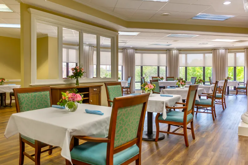 Brookdale Trinity Towers - senior living in Corpus Christi, Texas - photo 5