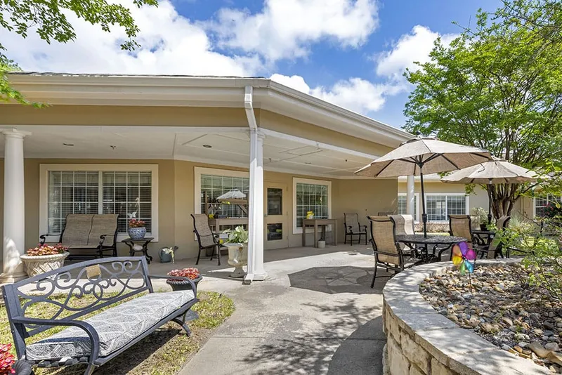 Brookdale Tyler South - senior living in Tyler, Texas - photo 9