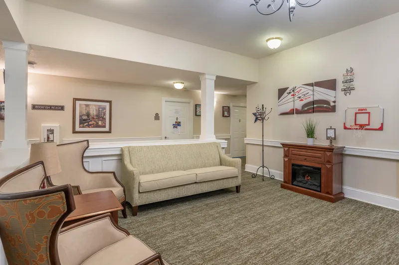 Brookdale Virginia Beach - senior living in Virginia Beach, Virginia - photo 2