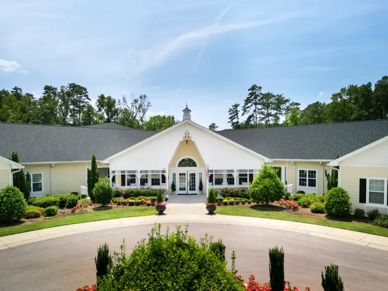 Cadence Garner by Cogir - senior living in Garner, North Carolina - photo 10