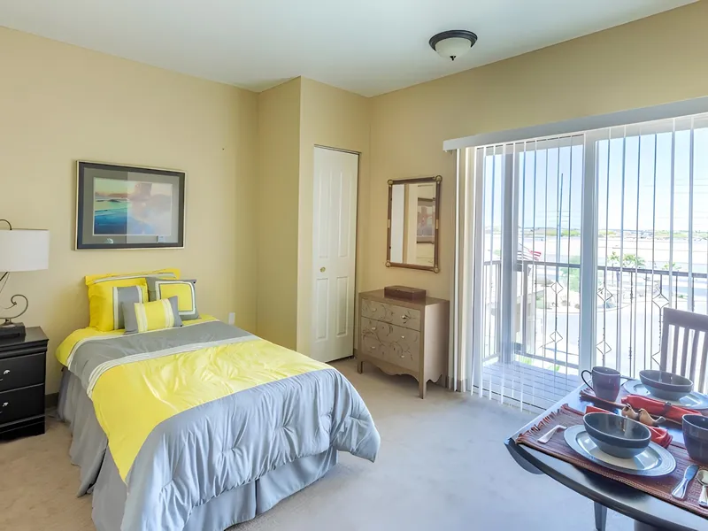 Caliche Senior Living photo 4