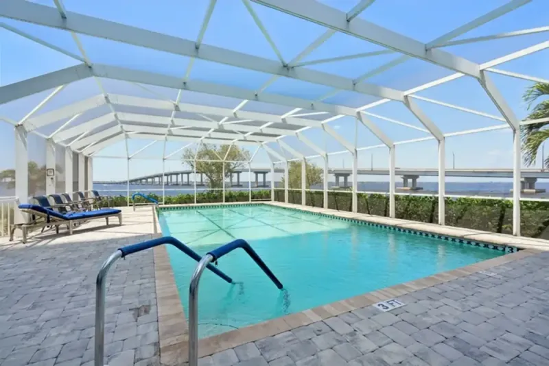 Calusa Harbour Senior Living - senior living in Fort Myers, Florida - photo 4