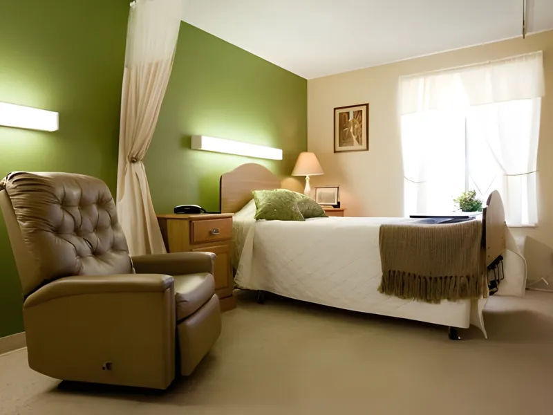 Carlinville Rehabilitation & Health Care Center photo 5