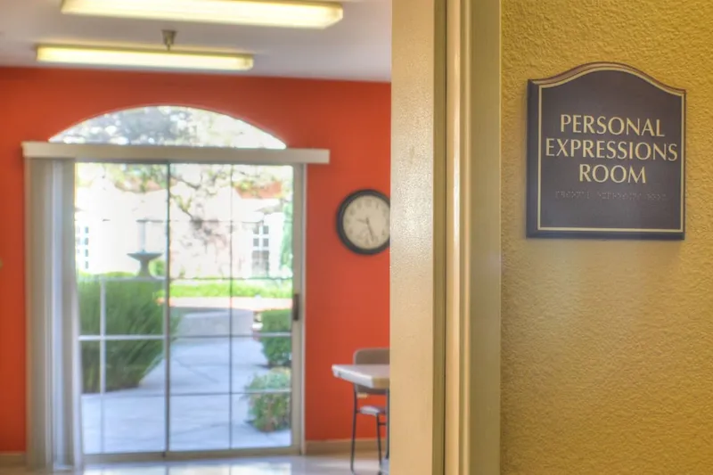 Carlton Fremont photo 10