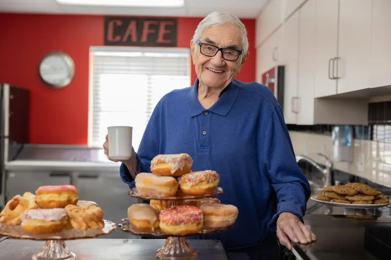 Carlton Fremont photo 8