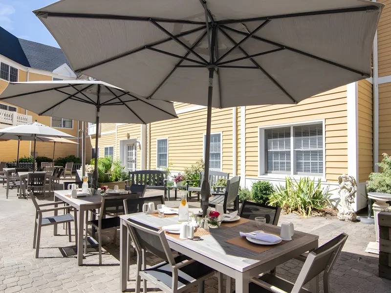 Carriage Green at Milford photo 4