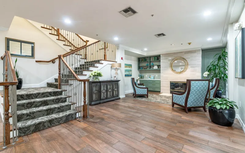 Caruth Haven Court photo 2