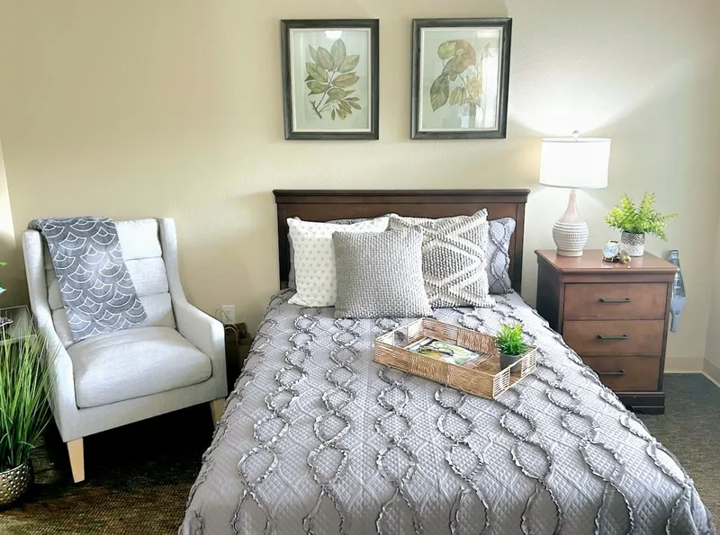 Cedar Ridge Alzheimer's Special Care Center photo 9