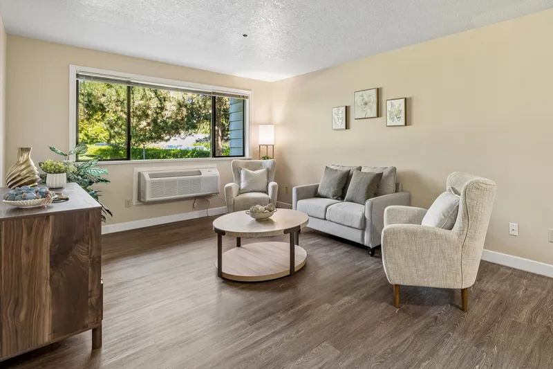 Cedarbrook Lodge Senior Living - senior living in McMinnville, Oregon - photo 11