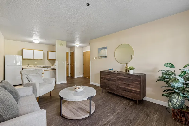 Cedarbrook Lodge Senior Living - senior living in McMinnville, Oregon - photo 12