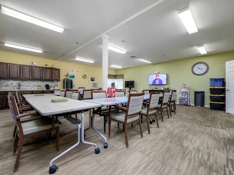 Chapman Manor photo 7