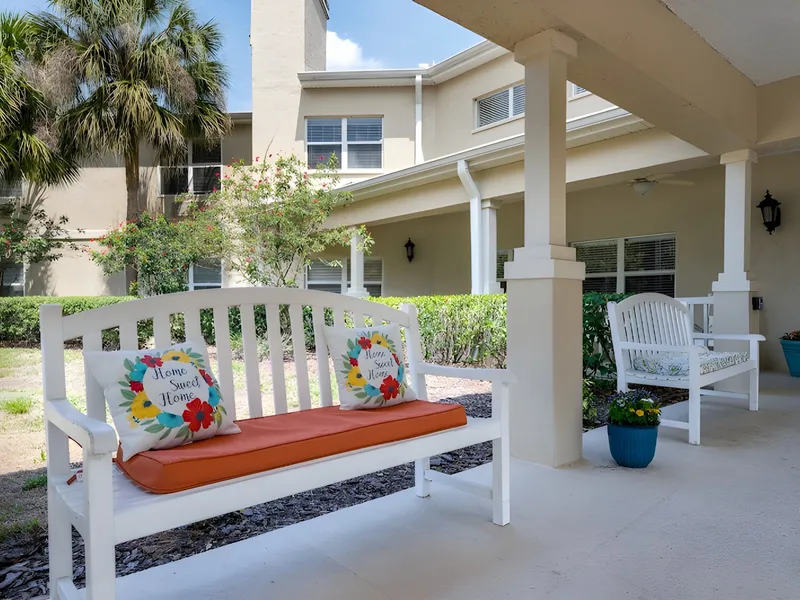 Chapman Manor photo 9