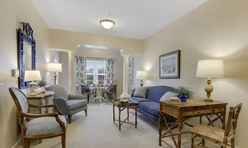 Charter Senior Living at Terra Bella - senior living in Land O' Lakes, Florida - photo 3