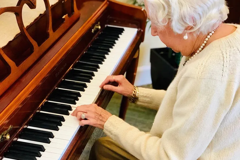 Charter Senior Living of Augusta Gardens photo 5