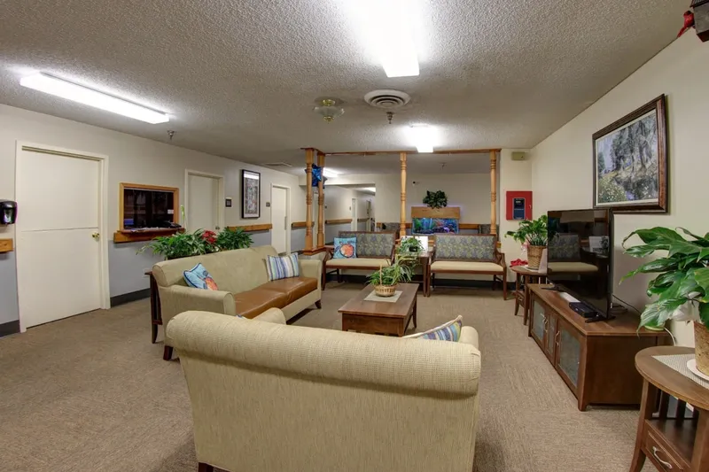 Charter Senior Living of Bowling Green photo 2