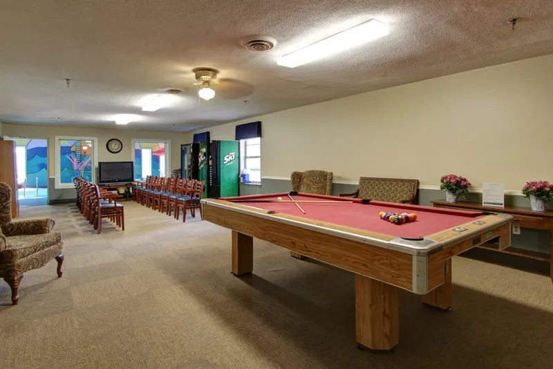 Charter Senior Living of Bowling Green photo 7