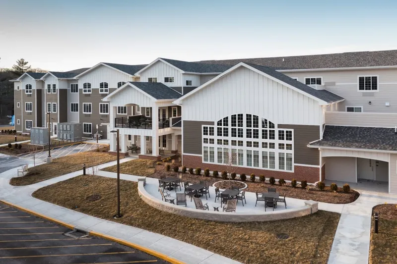 Charter Senior Living of Brookfield photo 2