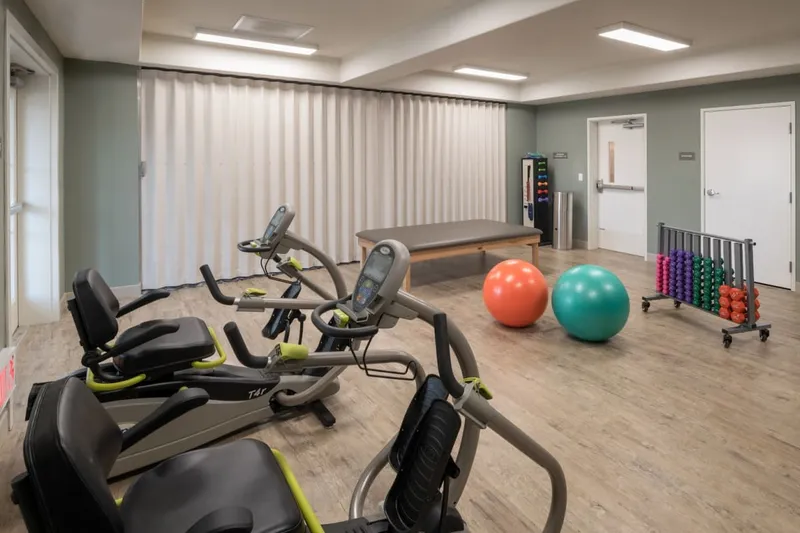 Charter Senior Living of Brookfield photo 8