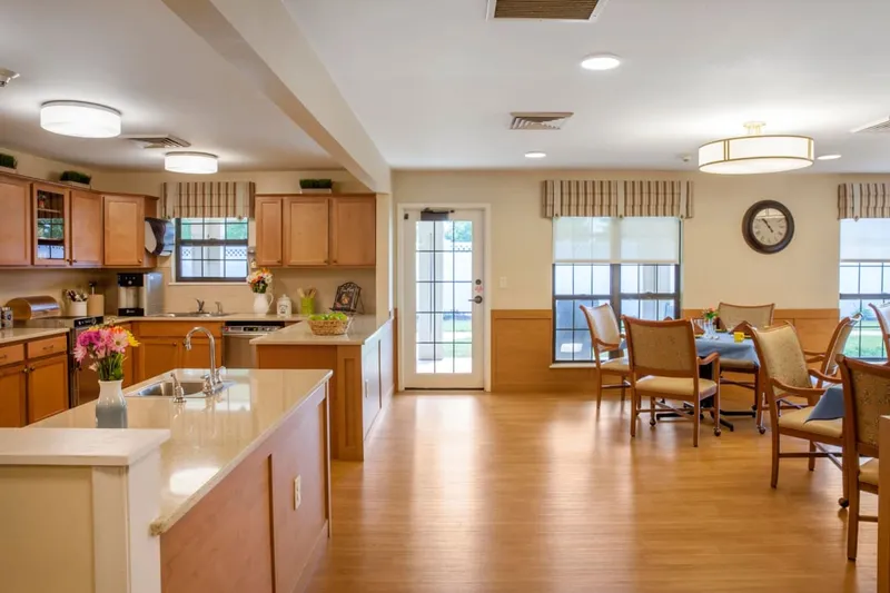 Charter Senior Living of Columbia photo 4